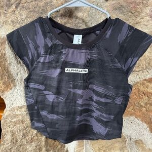 Alphalete Black Camo Capped Sleeve Workout Shirt